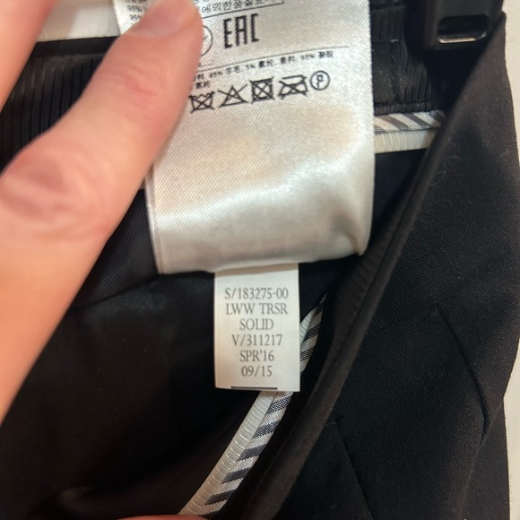 BNWT Banana Republic Black Logan Mid Rise Straight Trousers Wool Women’s Size 8 - Picture 4 of 9